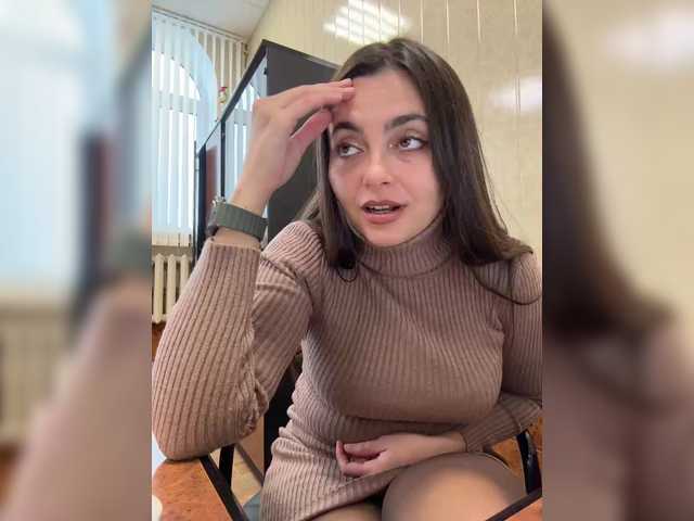 Vai a chattare su LustySass LustySass