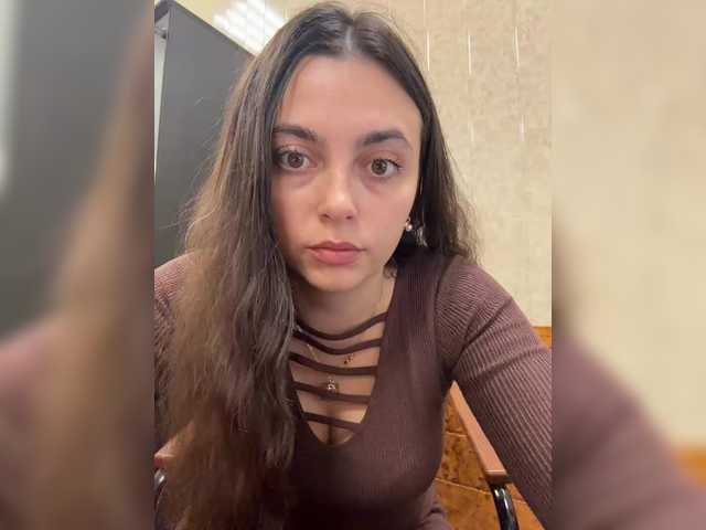 Entrez le videochat erotique avec le
modèle LustySass LustySass