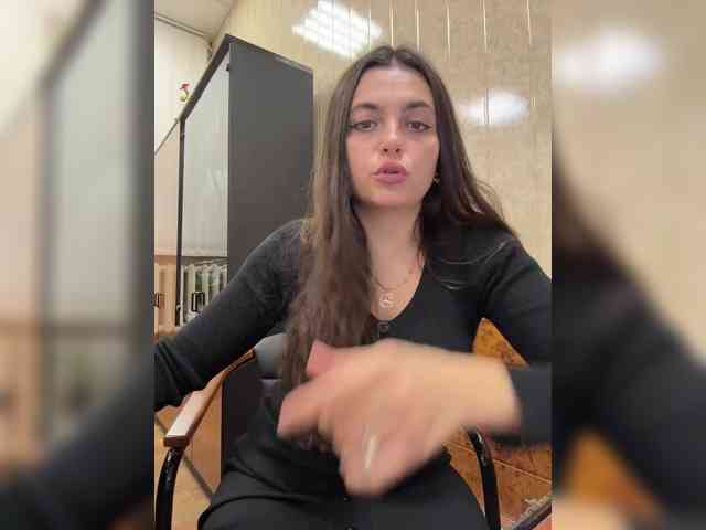 LustySass webcam