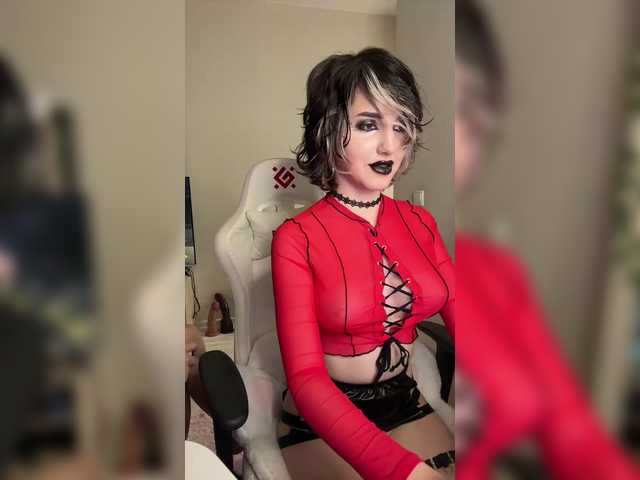 Entrez le videochat erotique avec le
modèle Honey_buns Honey_buns