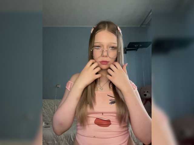 MelMooon webcam