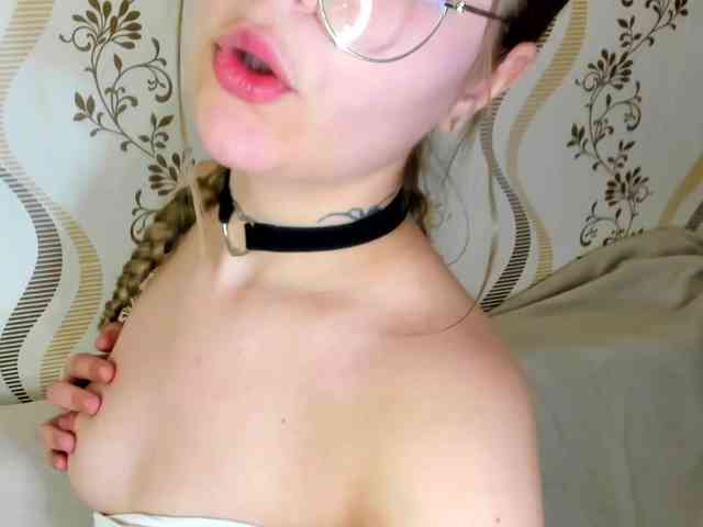MelMooon webcam