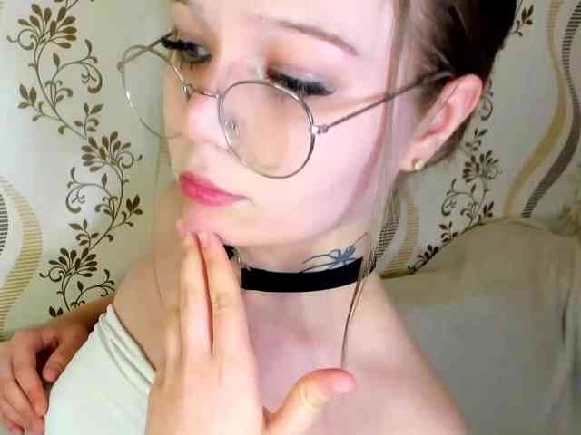 MelMooon webcam