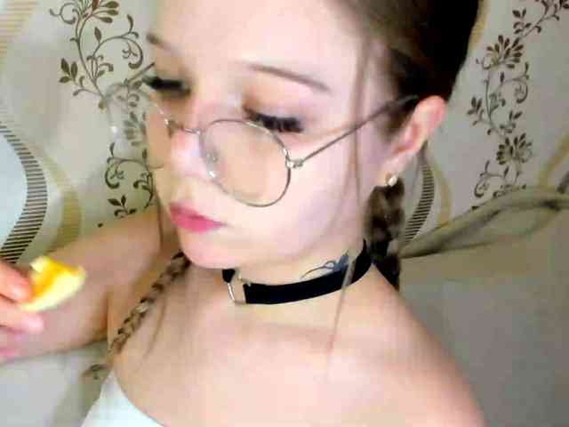 MelMooon webcam