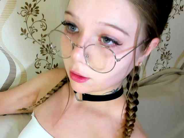 MelMooon webcam