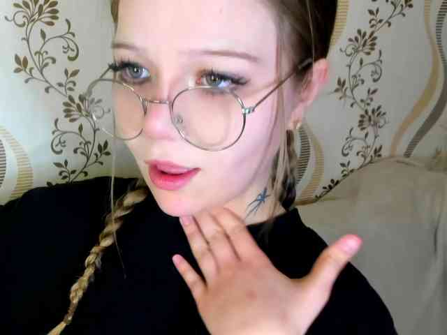 MelMooon webcam
