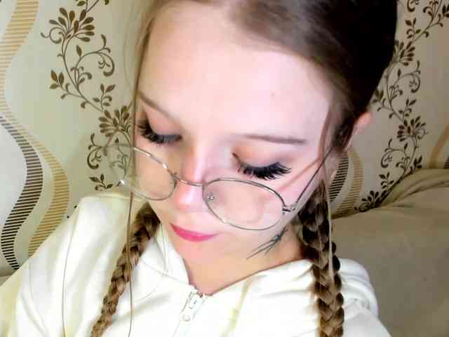 MelMooon webcam