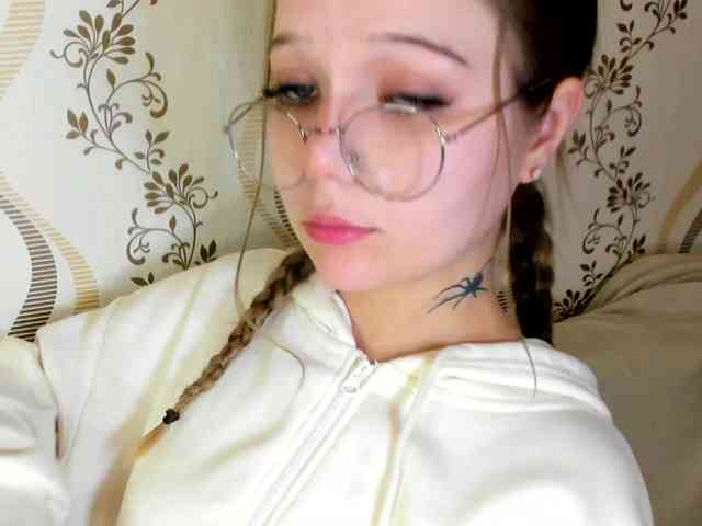 MelMooon webcam
