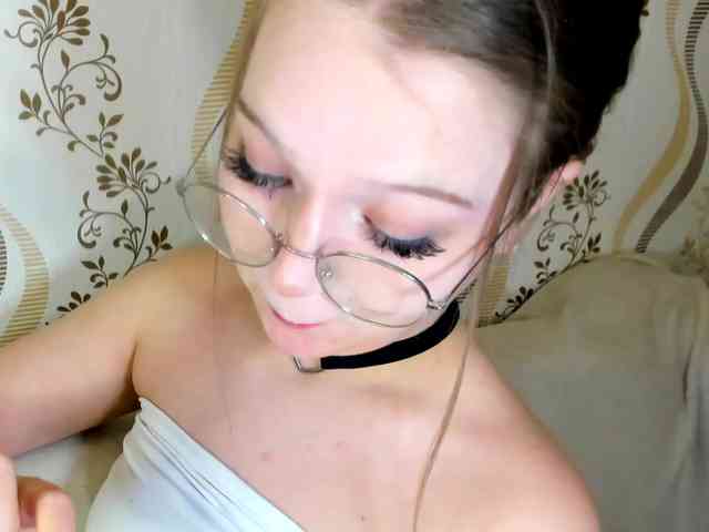 MelMooon webcam