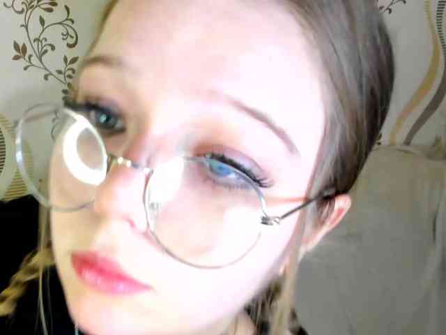MelMooon webcam