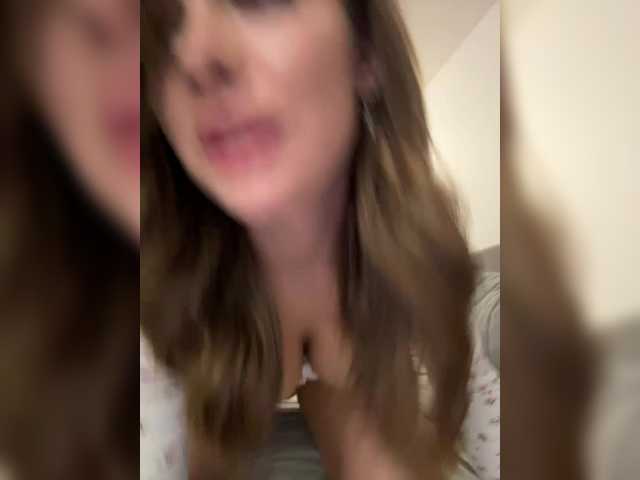 Vai a chattare su Tati16 Tati16