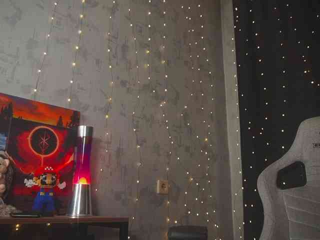 cutesoneckaaa webcam