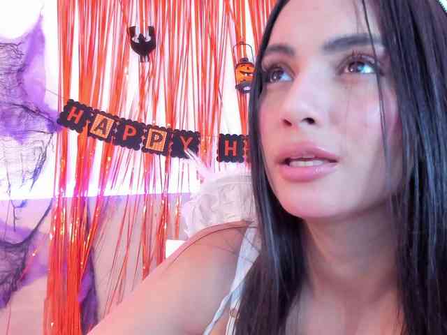 kareena-basu webcam
