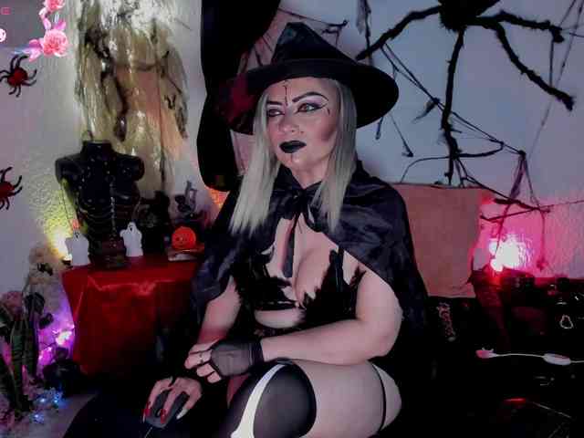 JeaniIneescott webcam