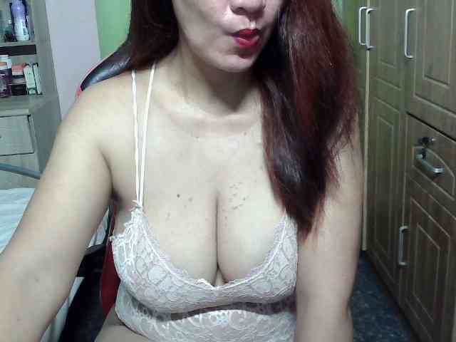 Prettyann46 webcam