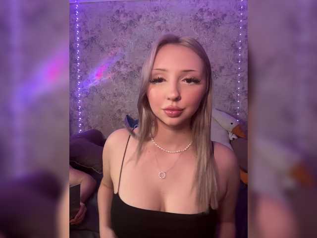 Entrez le videochat erotique avec le
modèle Hot_club Hot_club