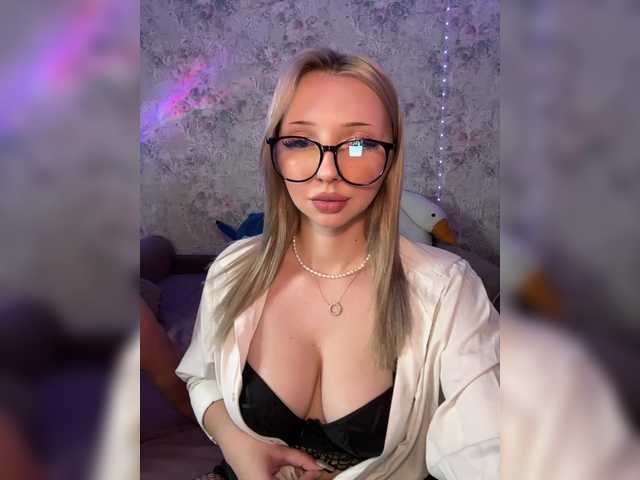 Vai a chattare su Hot_club Hot_club