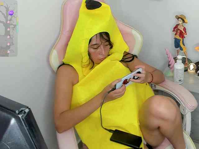 lizzykawai webcam