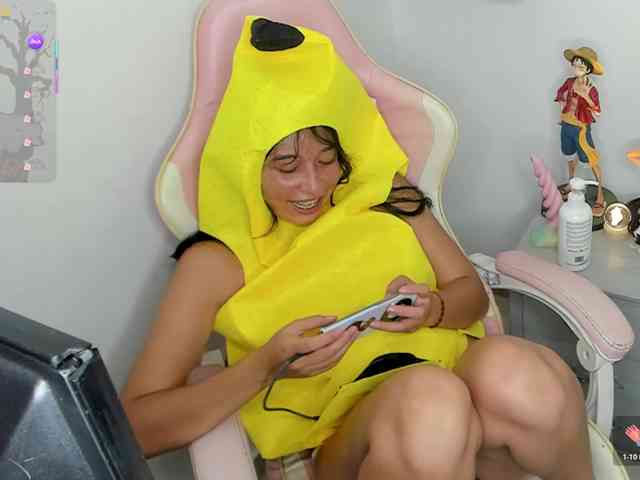 lizzykawai webcam