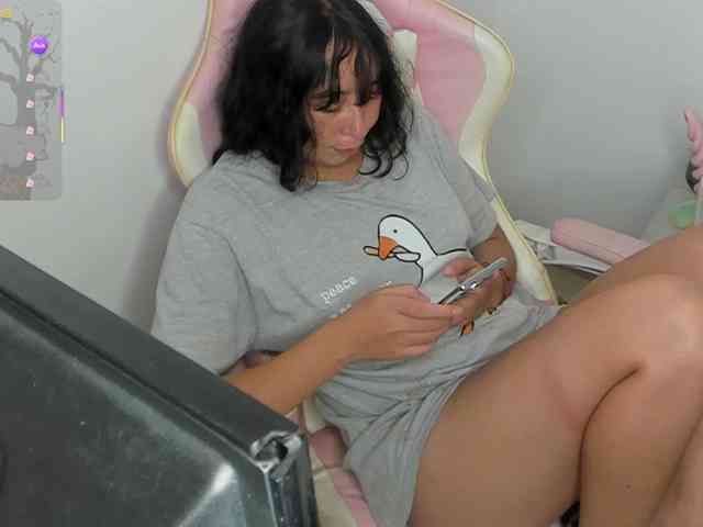 lizzykawai webcam