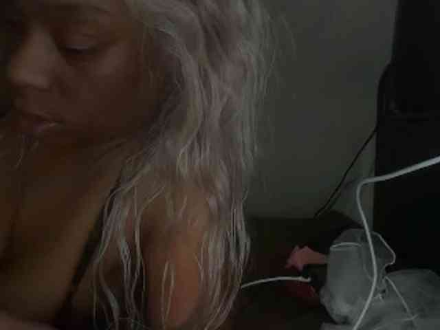 DelightfulDark webcam