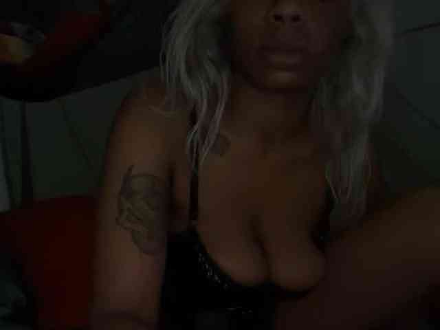 DelightfulDark webcam