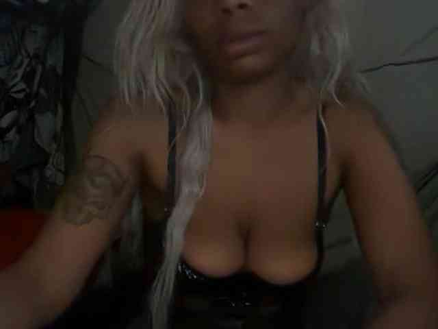 DelightfulDark webcam