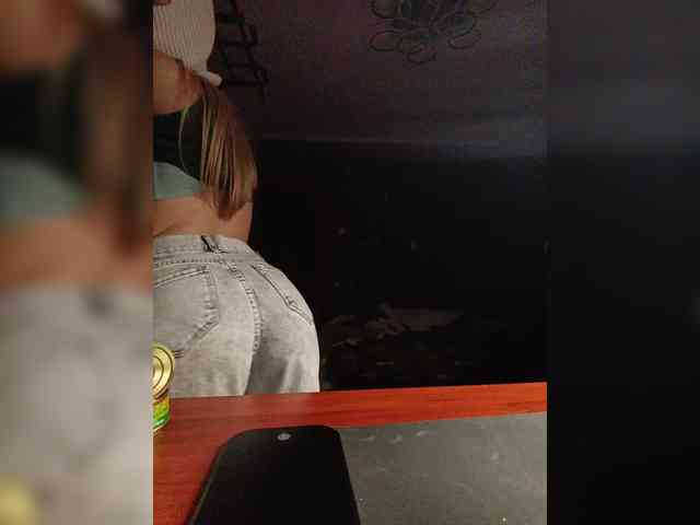 GoddessLerachka webcam