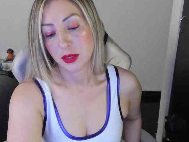 AndreinaSuann webcam