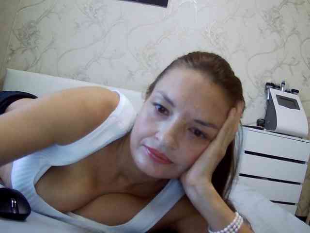 AllisonXStar webcam