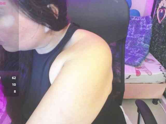 Evelyn-mature19 webcam