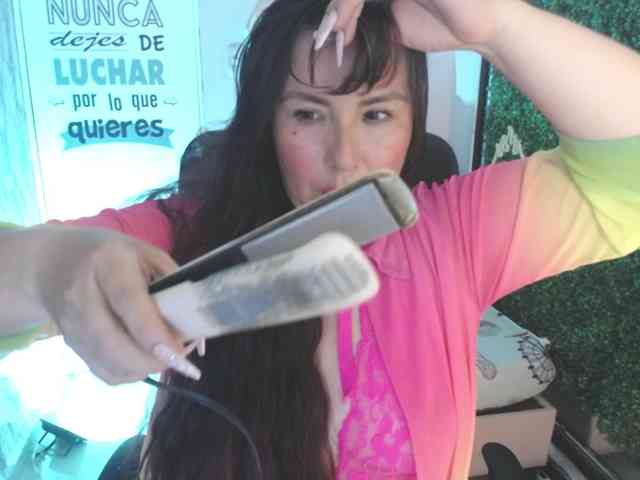 Evelyn-mature19 webcam