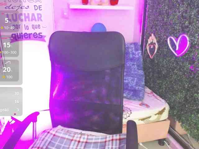 Evelyn-mature19 webcam