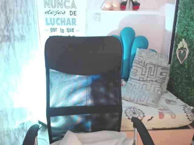 Evelyn-mature19 webcam