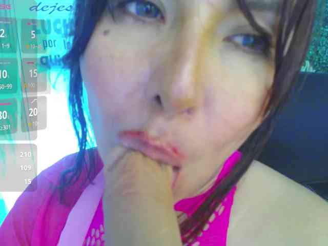 Evelyn-mature19 webcam