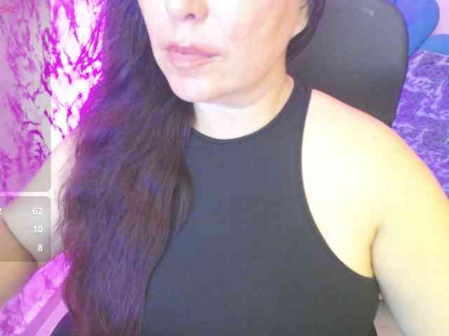 Evelyn-mature19 webcam