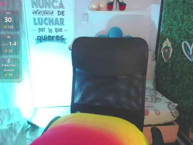 Evelyn-mature19 webcam