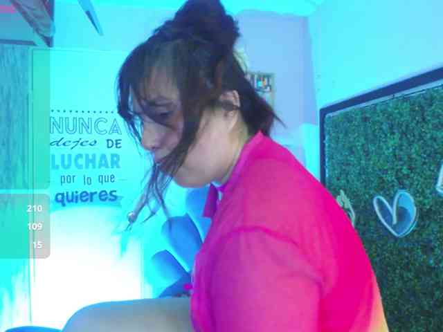 Evelyn-mature19 webcam