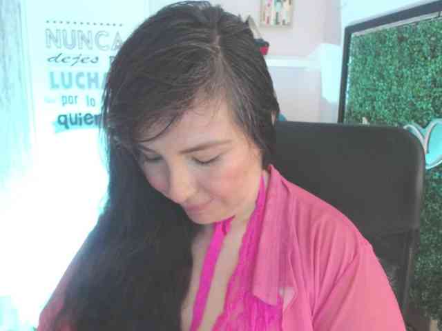 Evelyn-mature19 webcam