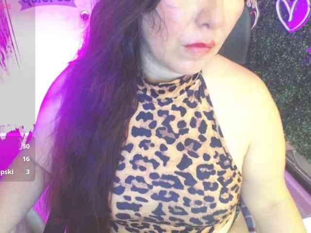 Evelyn-mature19 webcam