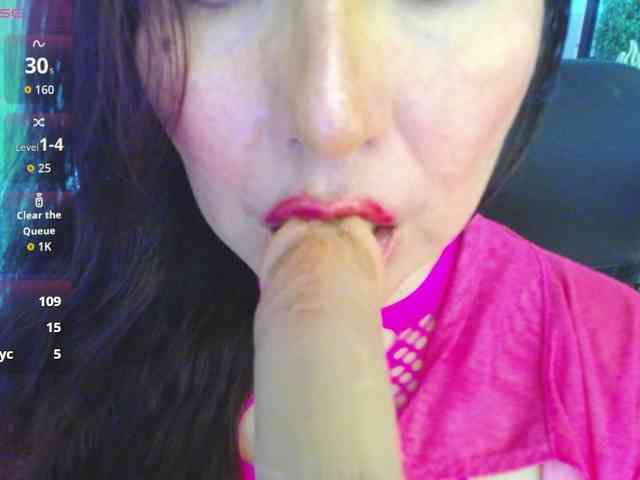 Evelyn-mature19 webcam