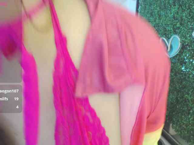 Evelyn-mature19 webcam