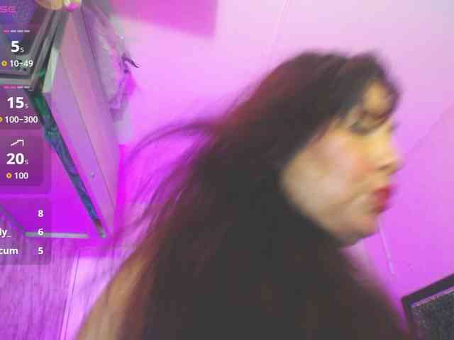 Evelyn-mature19 webcam