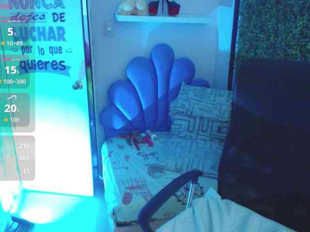 Evelyn-mature19 webcam