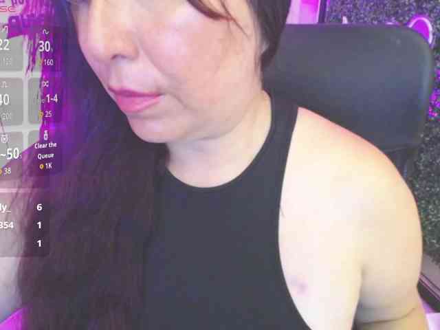 Evelyn-mature19 webcam