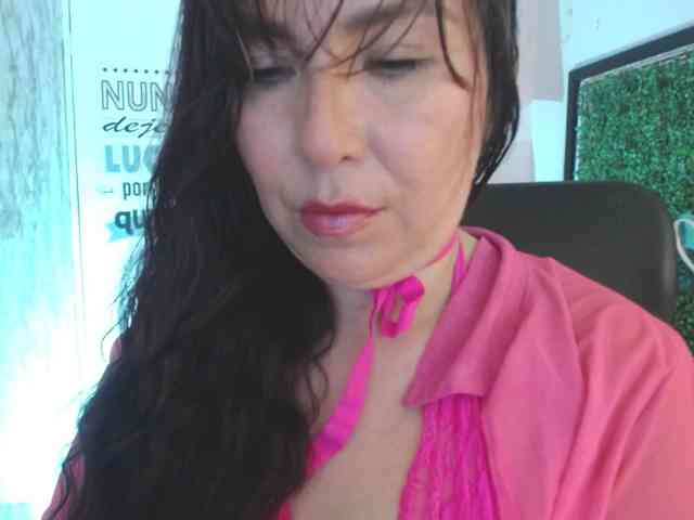 Evelyn-mature19 webcam