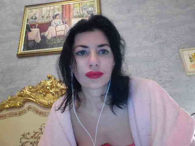 Rosalinda37 webcam