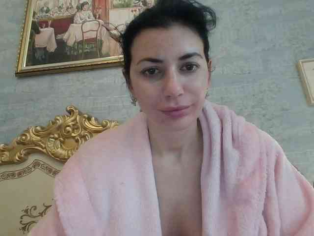 Rosalinda37 webcam