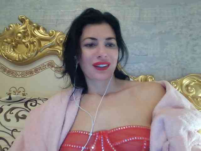 Rosalinda37 webcam