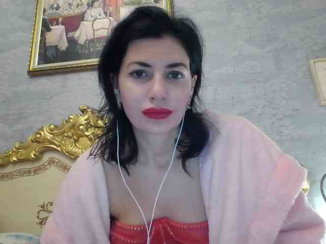 Rosalinda37 webcam